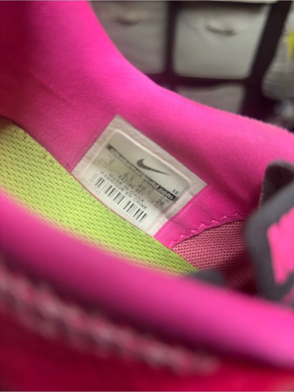 Nike Women’s Pink Running Shoes - Lightweight ComfortW9